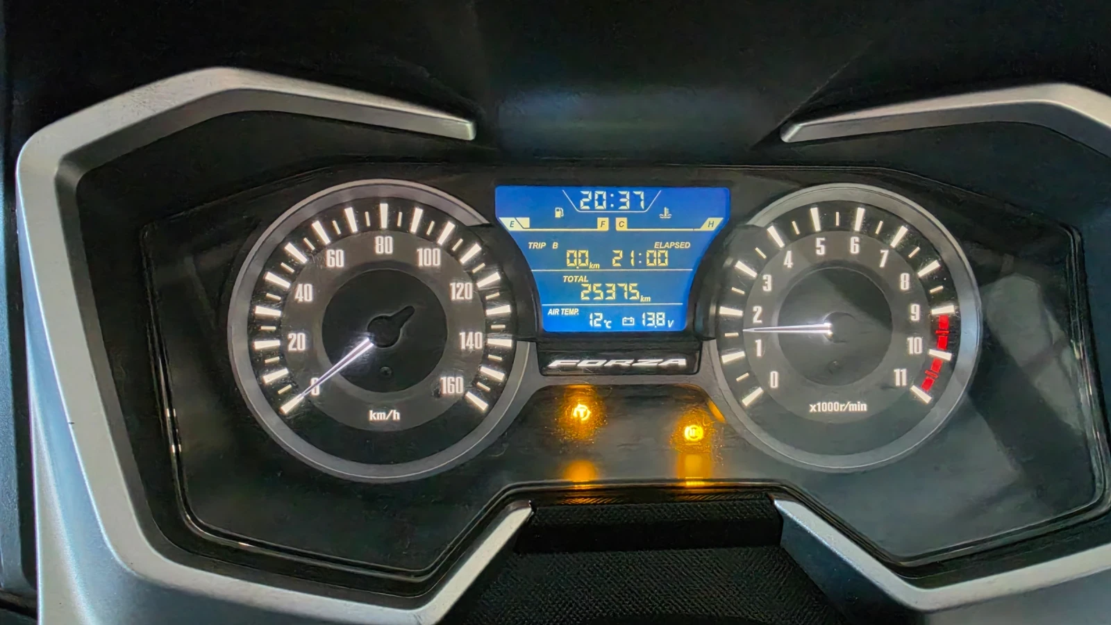 Honda Forza 300 abs, tcs, снимка 7 - Мотоциклети и мототехника - 56424973