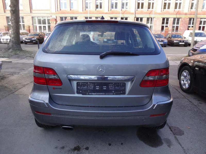 Рама и Каросерия за Mercedes-Benz B 180, снимка 2 - Части - 22410728