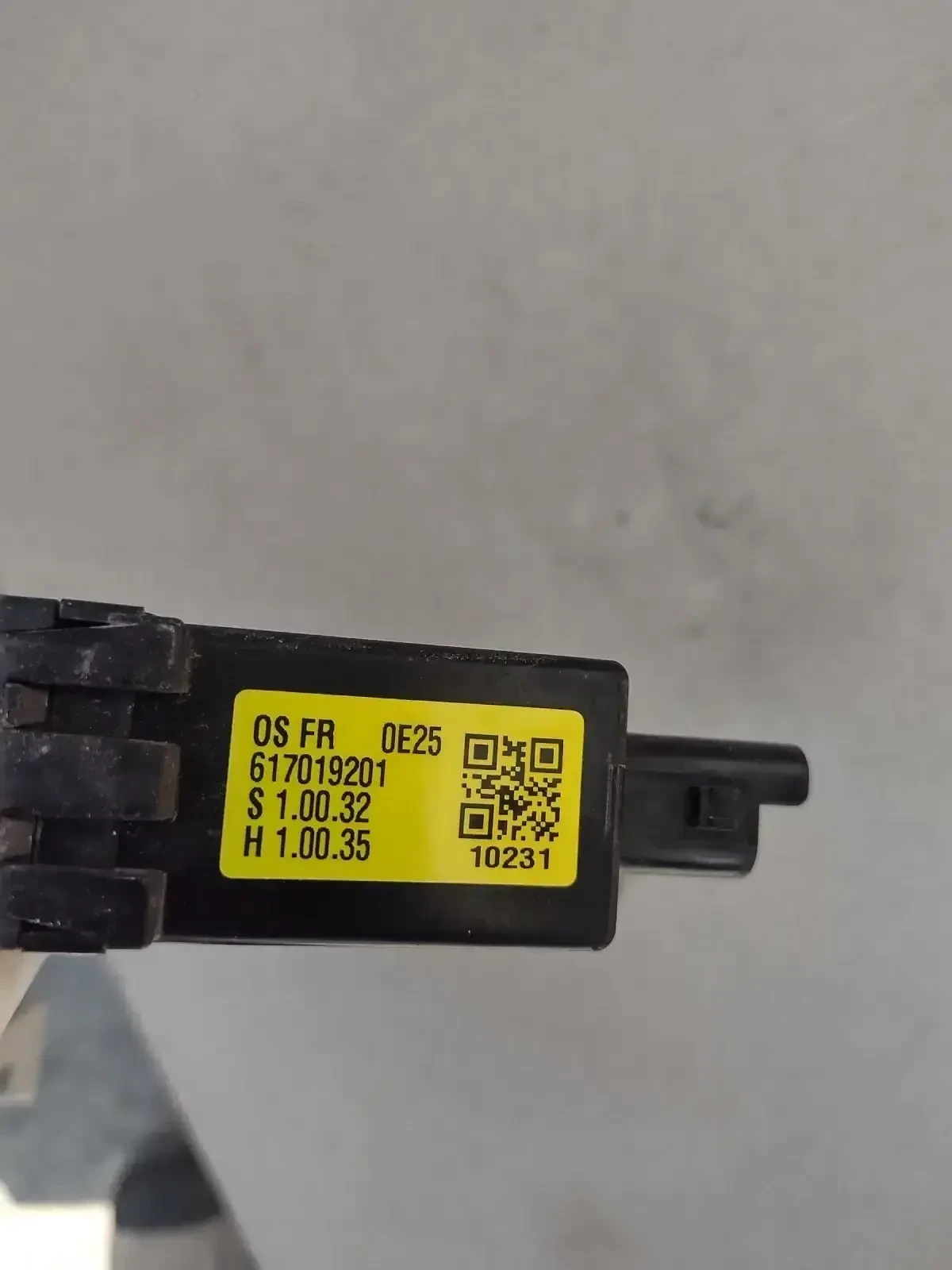 82460J9010   �������������� � ������� / ������ ����� ����� �� HYUNDAI KONA 82460-J9010 | Mobile.bg � ����������� 8