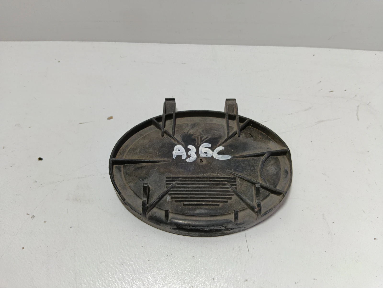 капачка за фар 1305239238 Audi A3