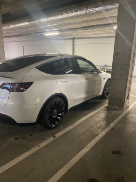 Tesla Model Y Performance, снимка 3 - Автомобили и джипове - 45041323