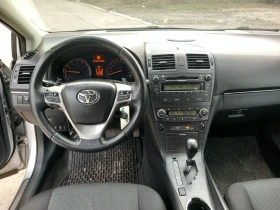 Toyota Avensis 2.0 i, снимка 11