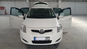 Обява за продажба на Toyota Auris Евро-4 ~14 444 лв. - изображение 1