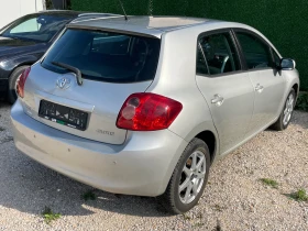     Toyota Auris 1.6i//168.000/ ./