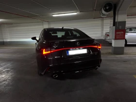 ����� �� �������� �� Lexus IS 300 F