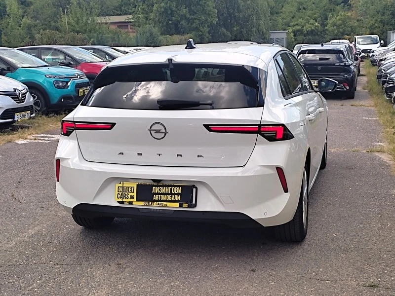 Opel Astra 1.2i Business Edition  , снимка 3 - Автомобили и джипове - 46757875