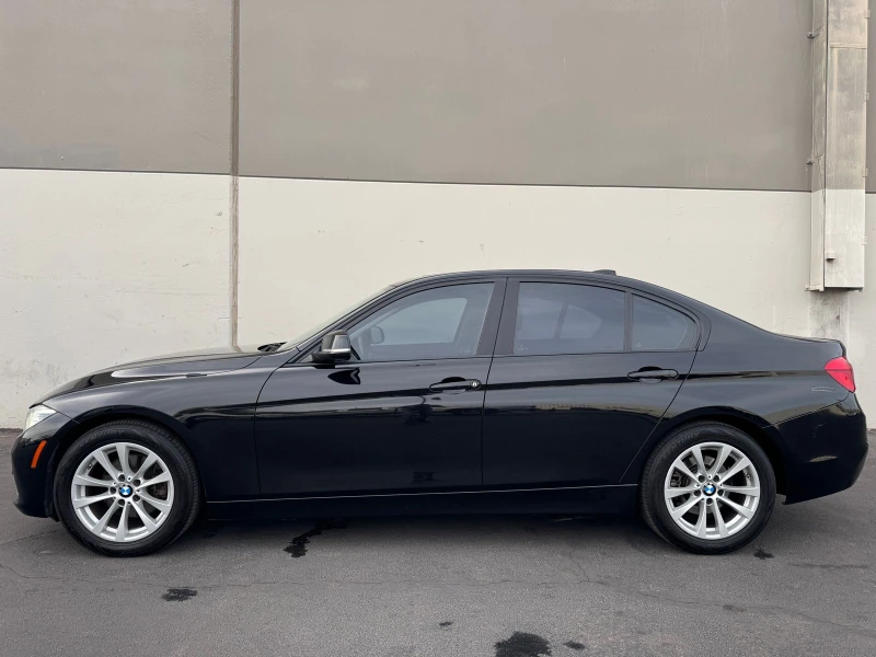 BMW 320 RWD * ПЕРФЕКТНА* ИКОНОМИЧНА* , снимка 3 - Автомобили и джипове - 48415858