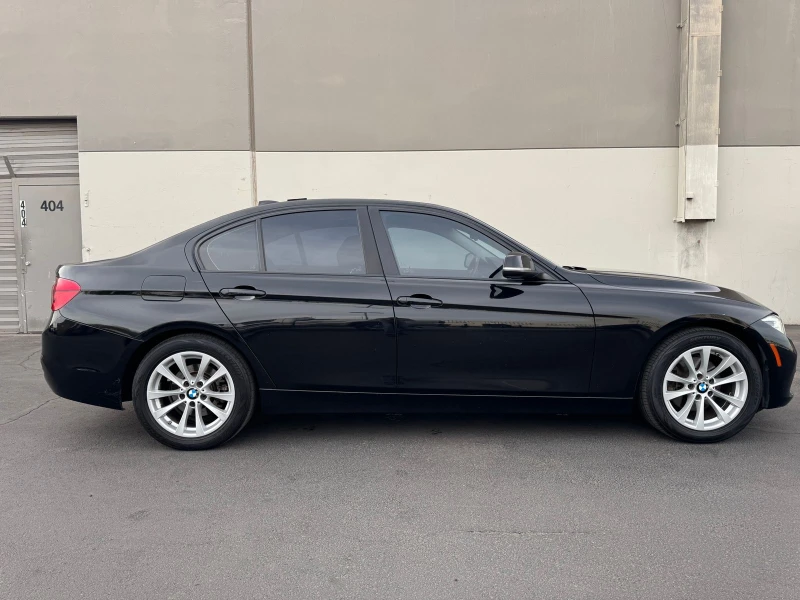 BMW 320 RWD * ПЕРФЕКТНА* ИКОНОМИЧНА* , снимка 4 - Автомобили и джипове - 48415858