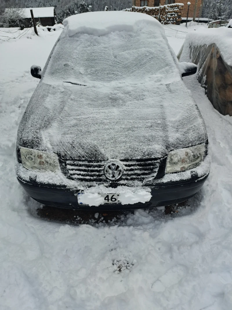 VW Bora, снимка 1 - Автомобили и джипове - 49185830