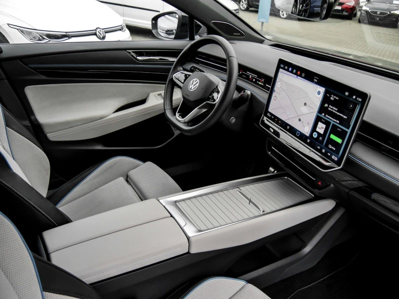 VW ID.7 286HP/77KWH/PRO/HK/HUD/MATRIX/NAVI/360/107d, снимка 7 - Автомобили и джипове - 50412988
