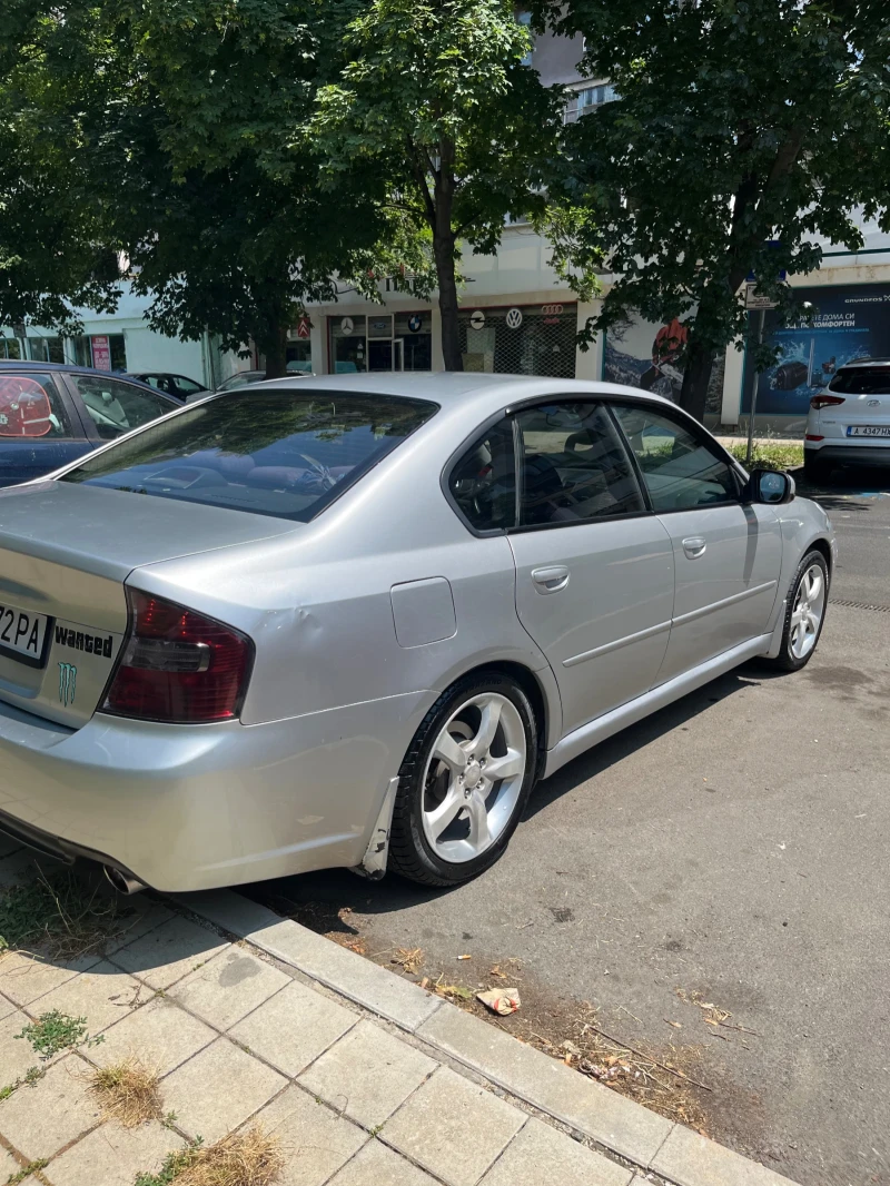 Subaru Legacy 2.0R, снимка 4 - Автомобили и джипове - 52244005