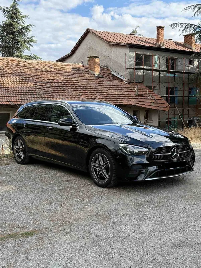Mercedes-Benz E 300 AMG/9G Tronic/306h.p., снимка 3 - Автомобили и джипове - 51783941