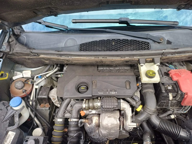 Peugeot Partner 1.6 HDI, снимка 8 - Автомобили и джипове - 52356924