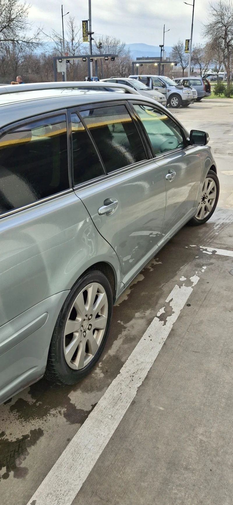 Toyota Avensis 2.0 d4d facelift , снимка 9 - Автомобили и джипове - 53474908