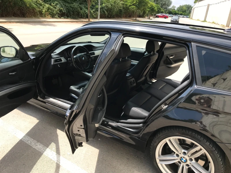 BMW 330 D xDrive, снимка 8 - Автомобили и джипове - 53493256