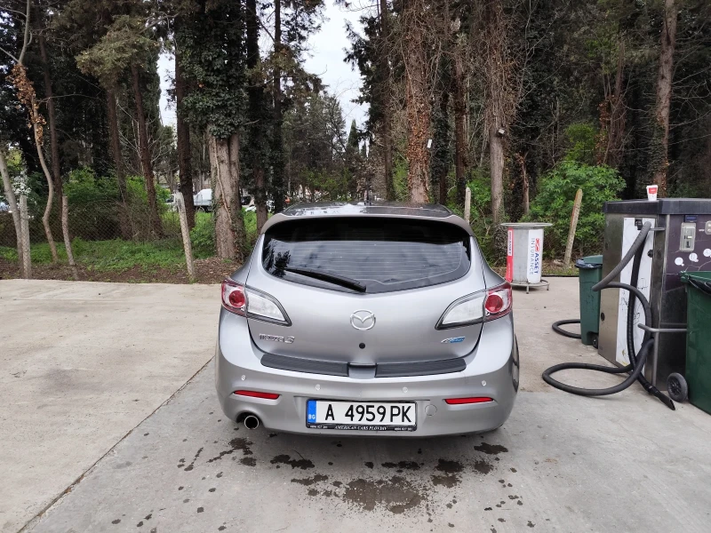 Mazda 3 2.0, снимка 5 - Автомобили и джипове - 53585408