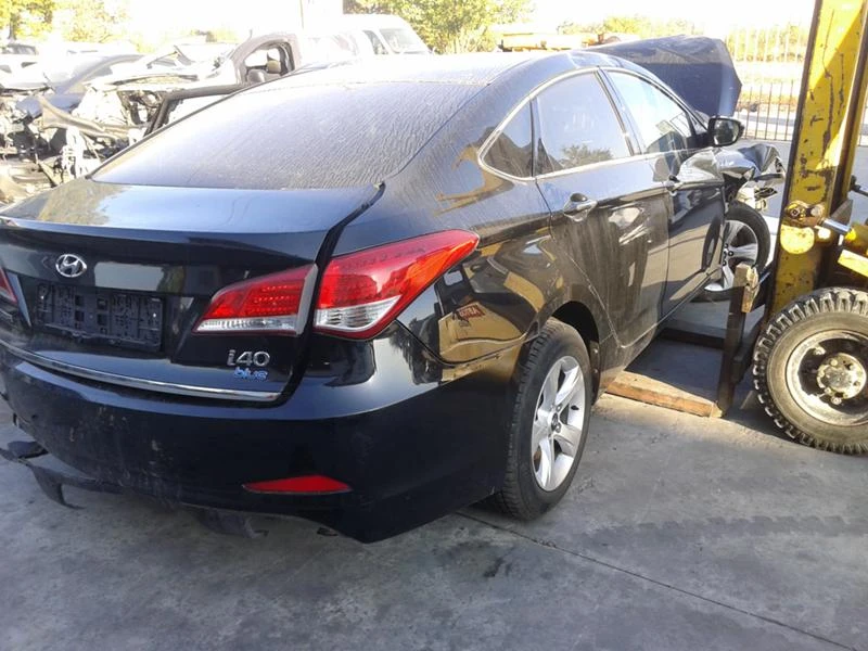 Hyundai I40 1.6i, снимка 3 - Автомобили и джипове - 26863862