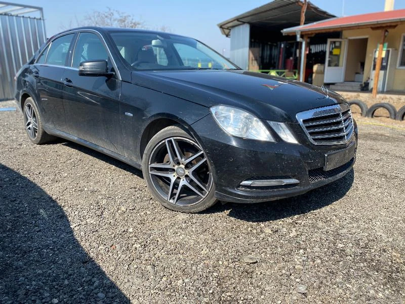 Mercedes-Benz E 220 651 на части - изображение 5