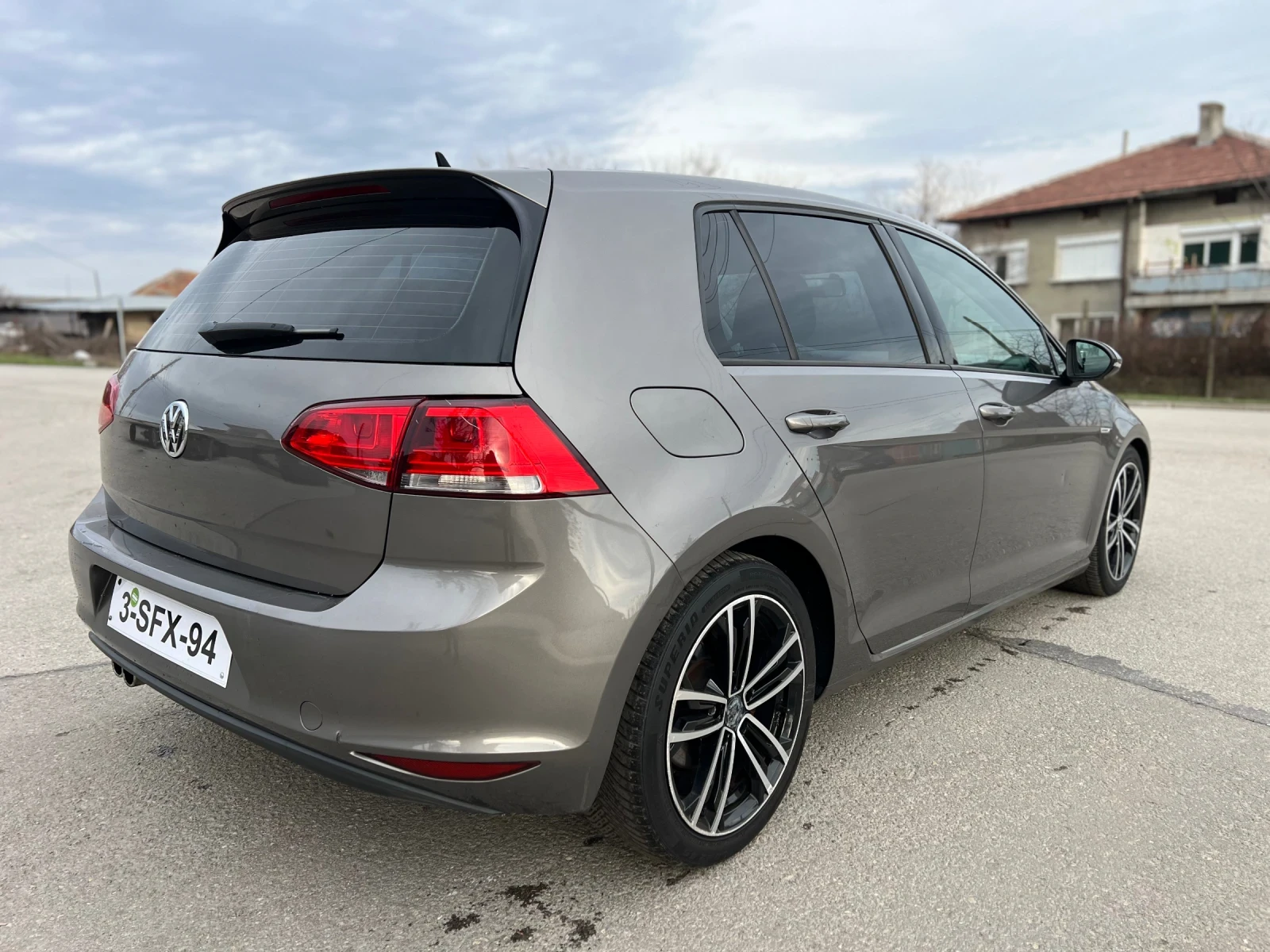 VW Golf 1.6TDI 110ps 6ск. - изображение 4