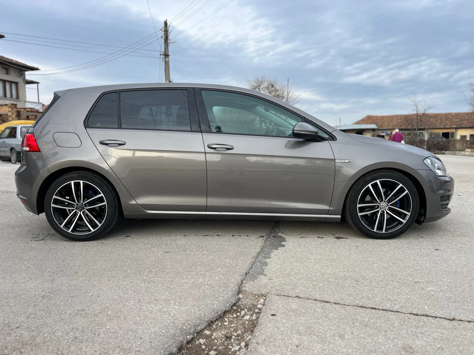 VW Golf 1.6TDI 110ps 6ск. - изображение 6