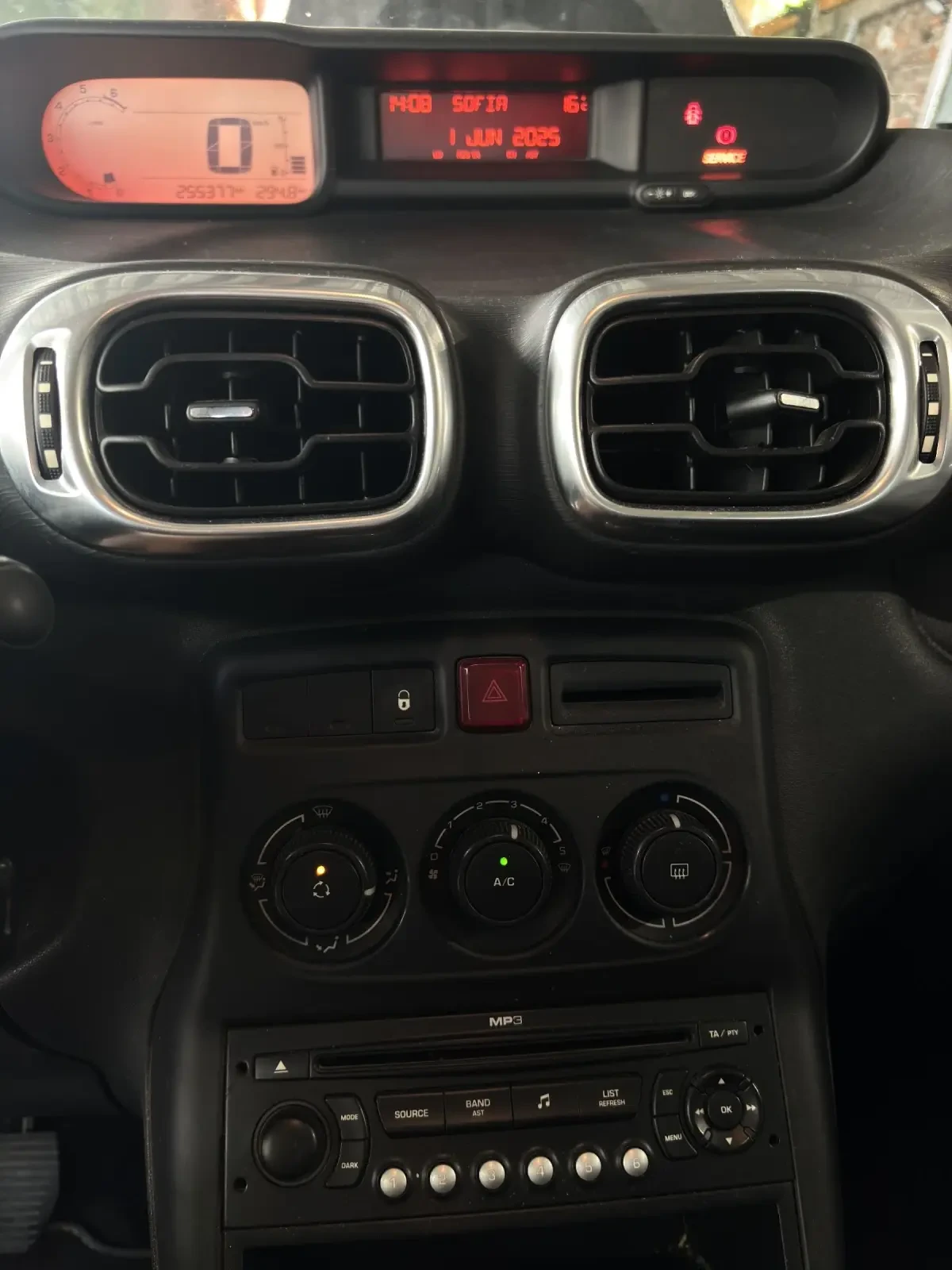 Citroen C3 Picasso 1.6i - Газ - изображение 7