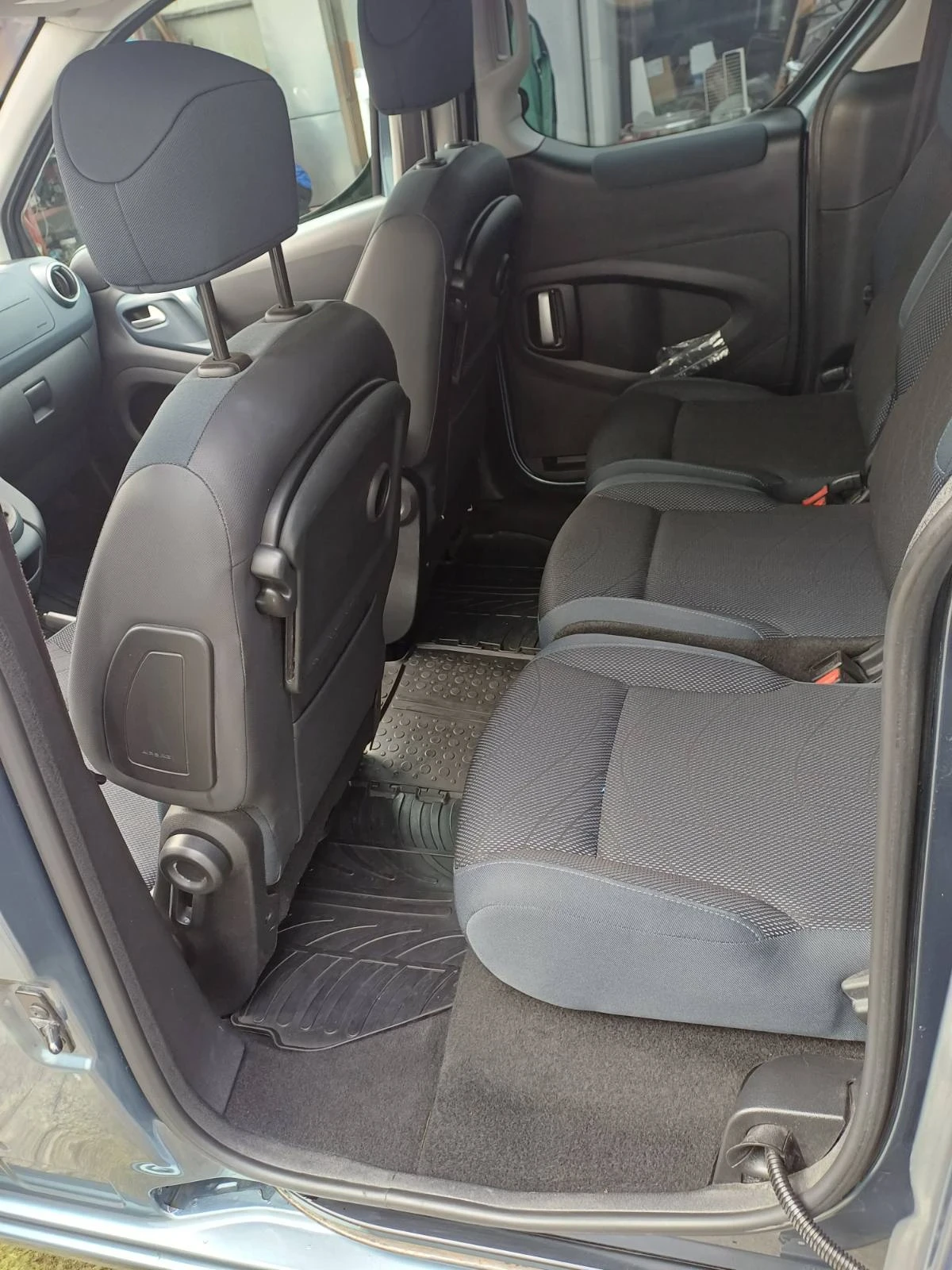 Peugeot Partner 1.6 HDI | Mobile.bg   12