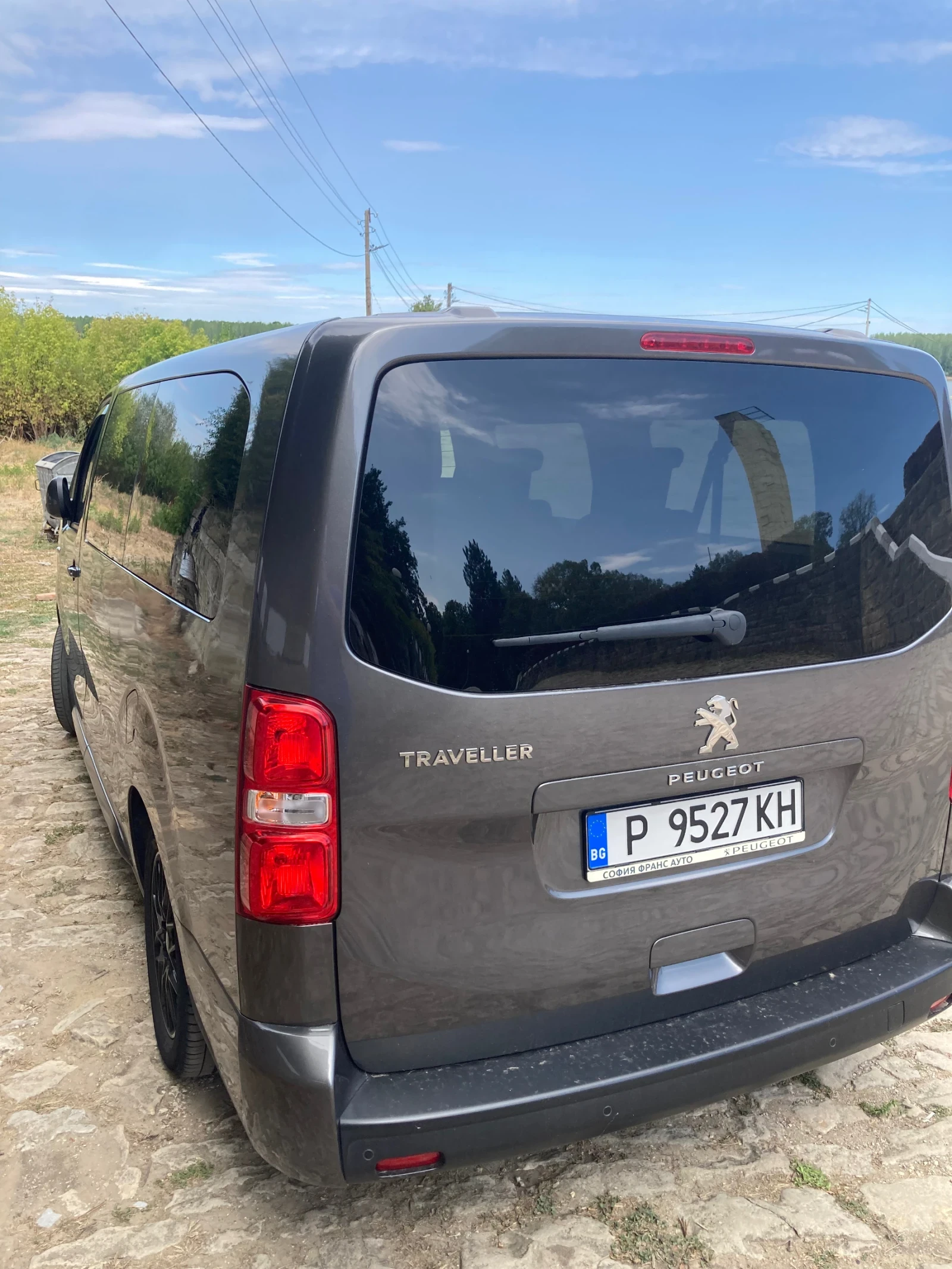 Peugeot Traveler  - изображение 3