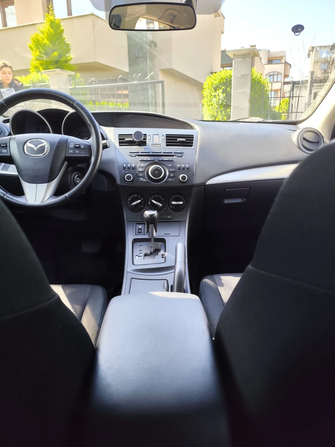 Mazda 3 2.0 | Mobile.bg � ����������� 12