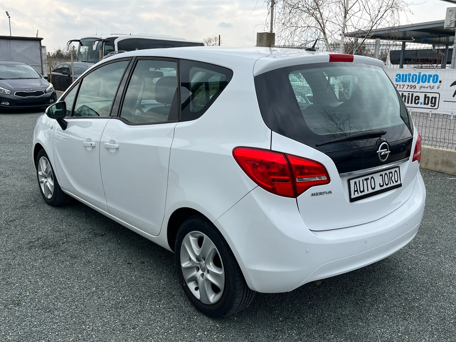 Opel Meriva 1.4i-ГАЗ, 6ск., снимка 2 - Автомобили и джипове - 54054292