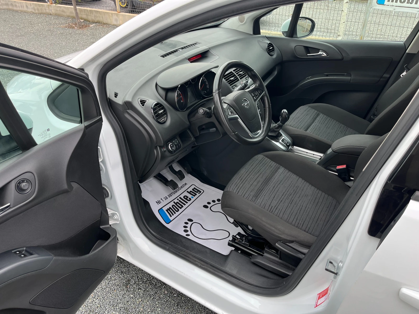 Opel Meriva 1.4i-ГАЗ, 6ск., снимка 12 - Автомобили и джипове - 54054292