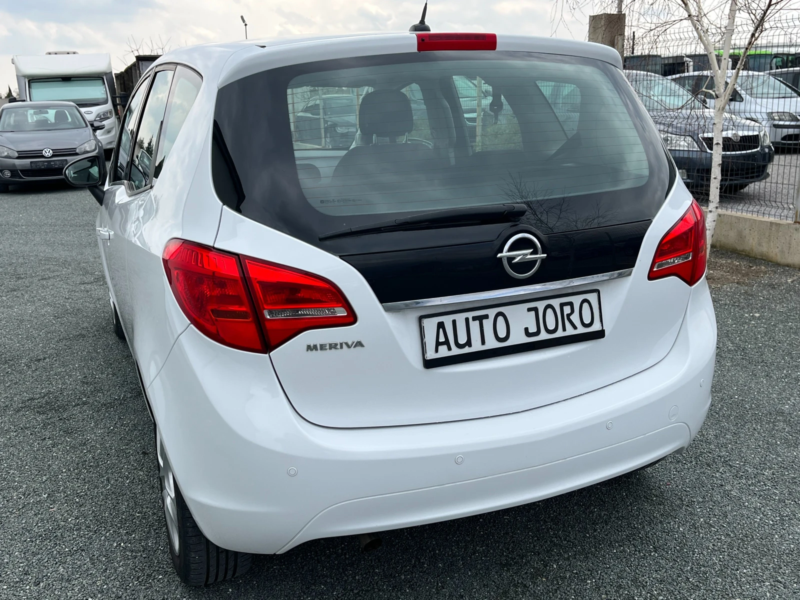 Opel Meriva 1.4i-ГАЗ, 6ск., снимка 3 - Автомобили и джипове - 54054292
