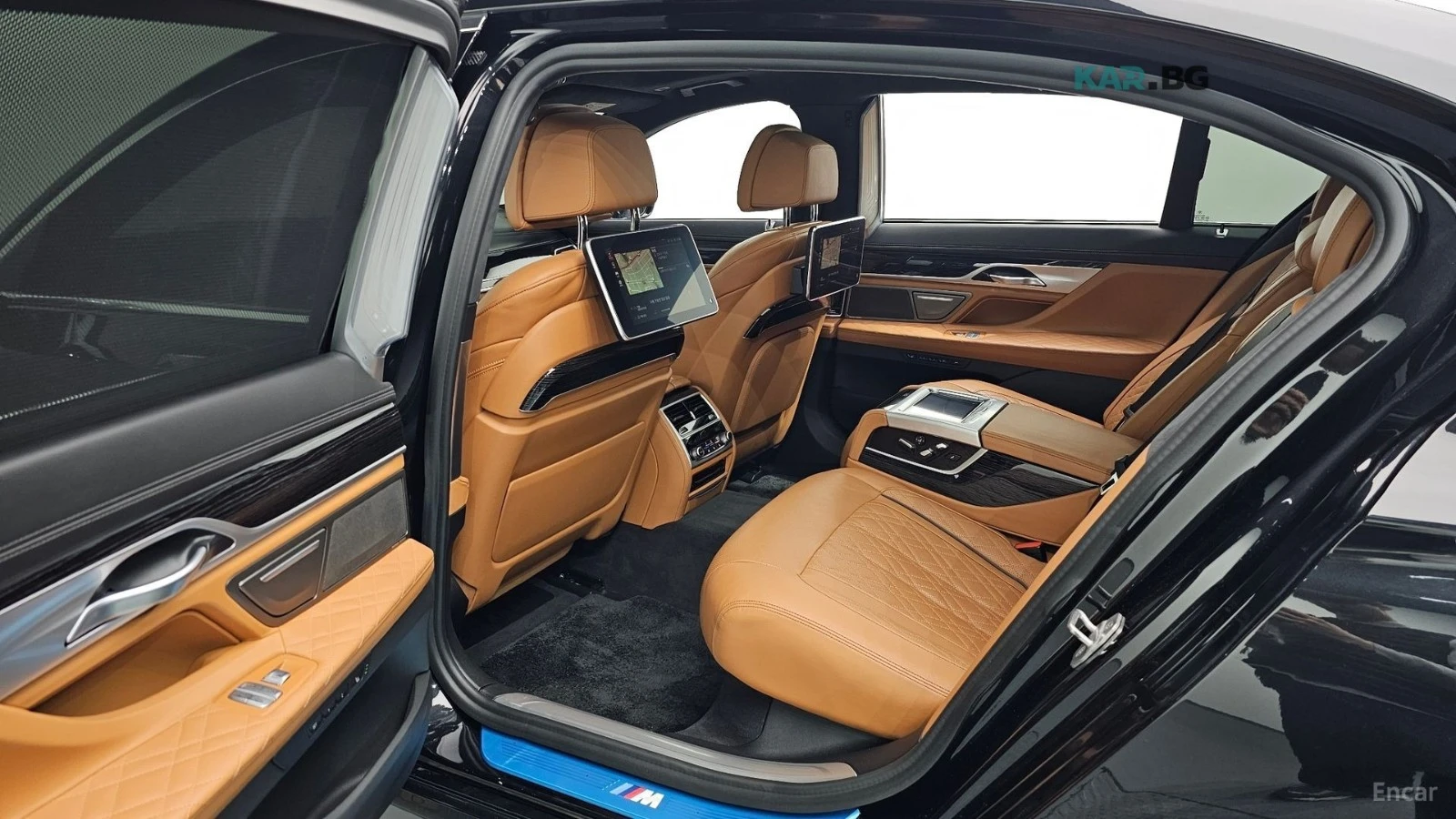 BMW 740 * LONG* XDRIVE* M-SPORT* МАСАЖИ* ПОДГРЕВ* ОБДУХВАН, снимка 12 - Автомобили и джипове - 54659978