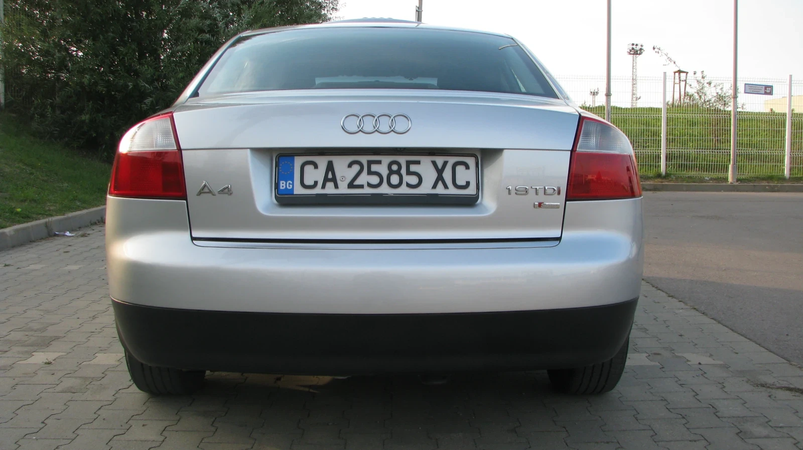 Audi A4, снимка 2 - Автомобили и джипове - 54781799