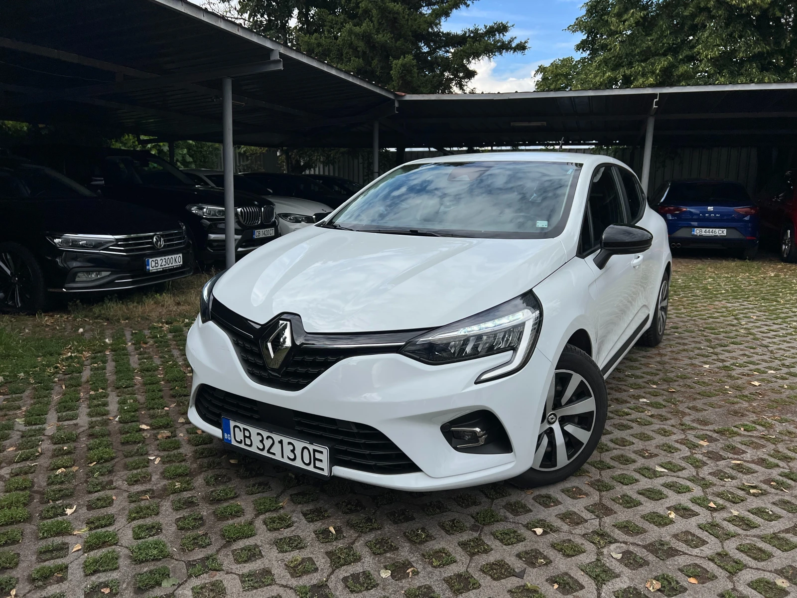 Renault Clio 1.6 E-Tech Hybrid 