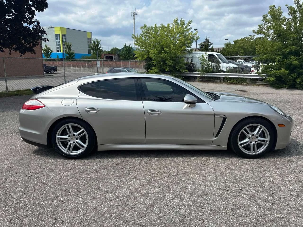 Porsche Panamera * 4dr HB * CARFAX * ЦЕНА ДО БГ, снимка 3 - Автомобили и джипове - 55250687