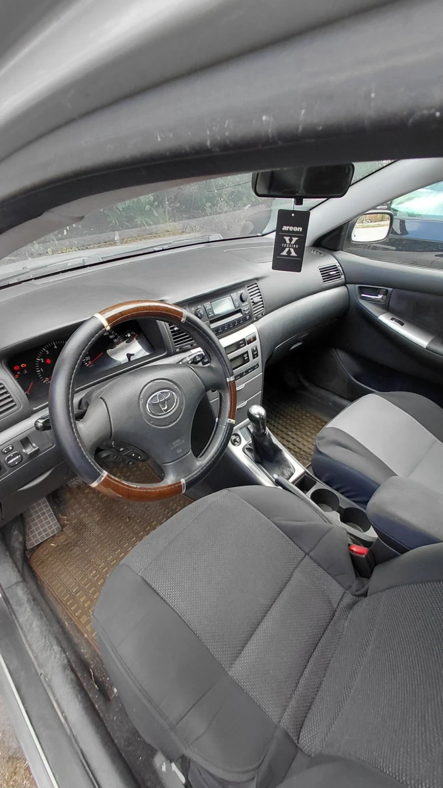 Toyota Corolla 2.0 d4d | Mobile.bg � ����������� 4