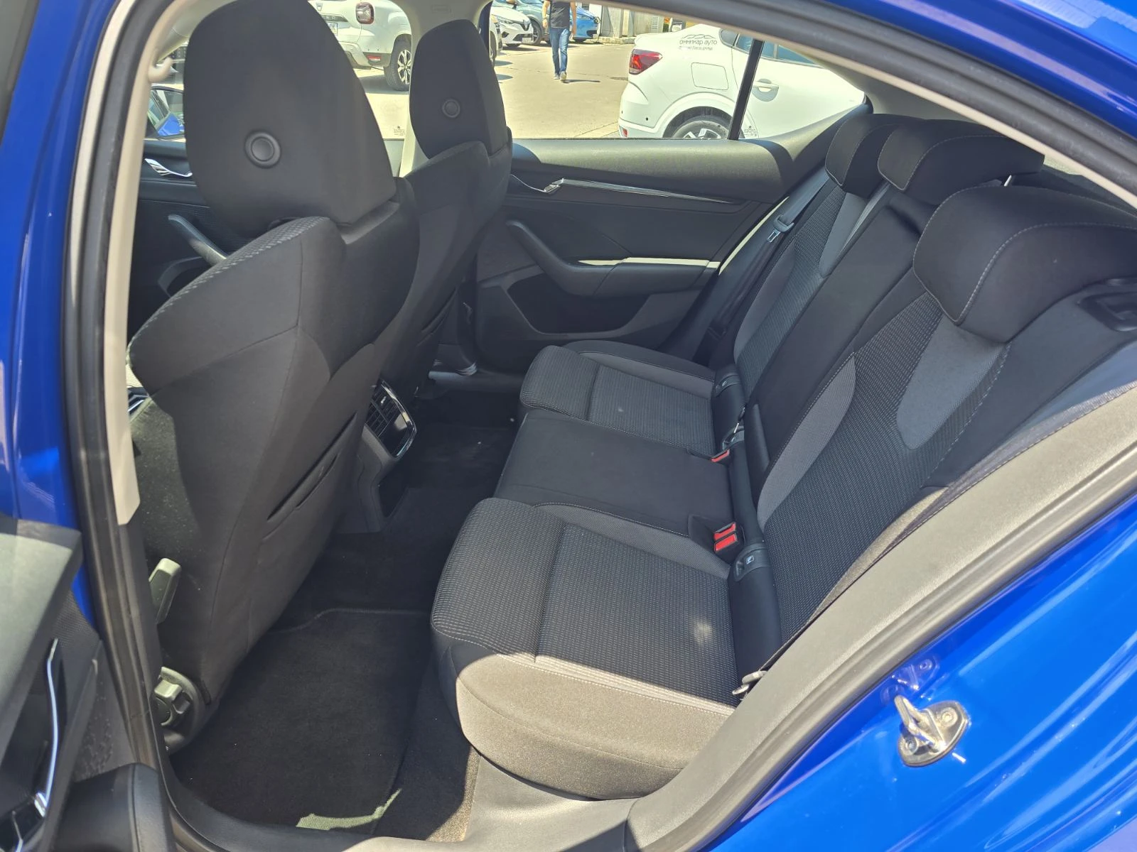 Skoda Octavia 2.0 dCi 115 hp, снимка 15 - Автомобили и джипове - 55400226