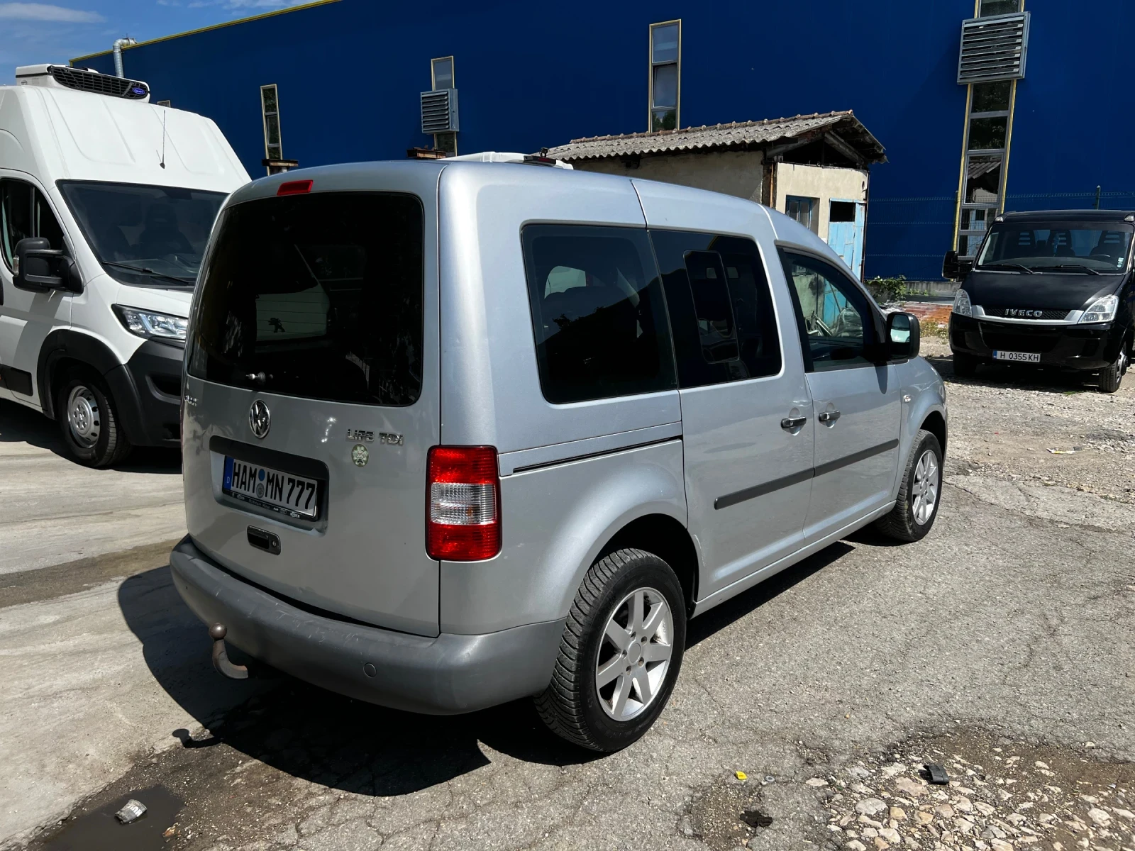 VW Caddy 105к.с 7 седалки , снимка 4 - Автомобили и джипове - 55433260