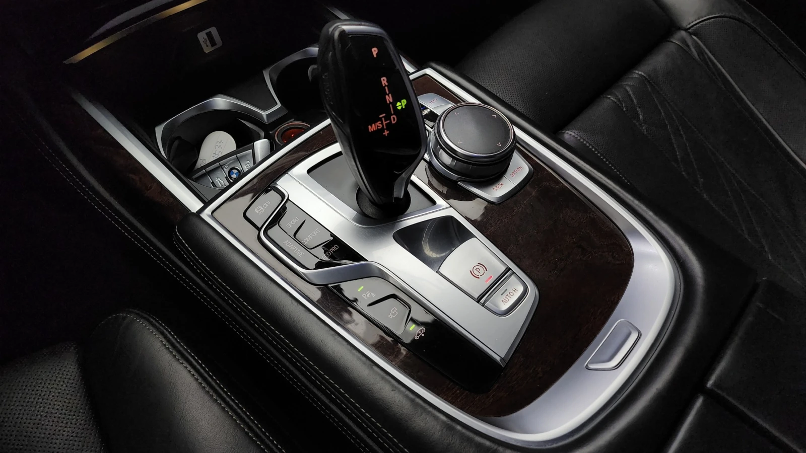 BMW 730 d xDrive, снимка 9 - Автомобили и джипове - 55477734