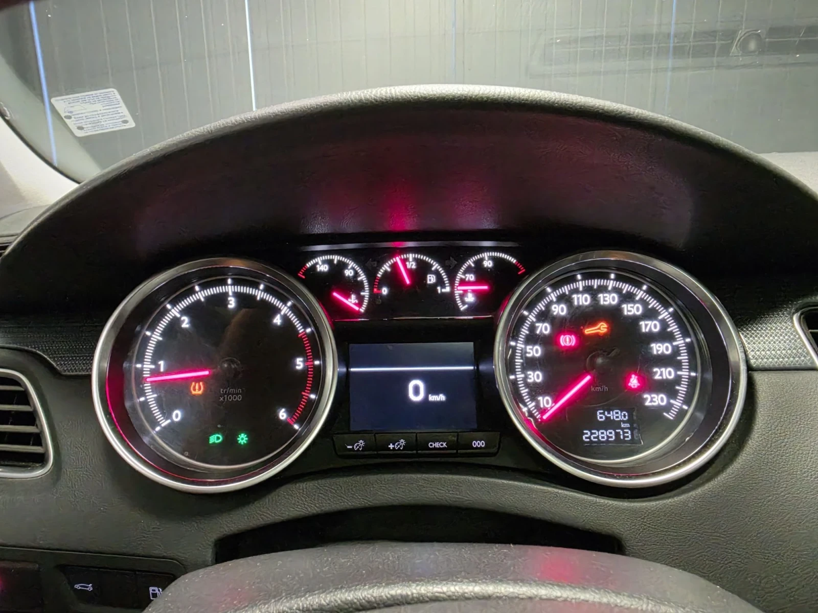 Peugeot 508 1.6HDI* ПАНОРАМА* НАВИ* ТЕМПОМАТ* МУЛТИ, снимка 10 - Автомобили и джипове - 55616231