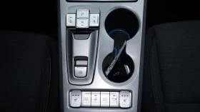 Hyundai Kona EV/TREND/136HP/СЕРТИФИКАТ/CAM/ACC/NAVI/LED/111q, снимка 12