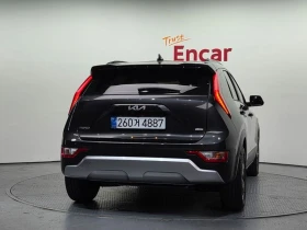 Kia Niro 1.6 141 hp Automatic, снимка 4