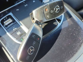 Mercedes-Benz GLC * 300 * CARFAX * , снимка 8