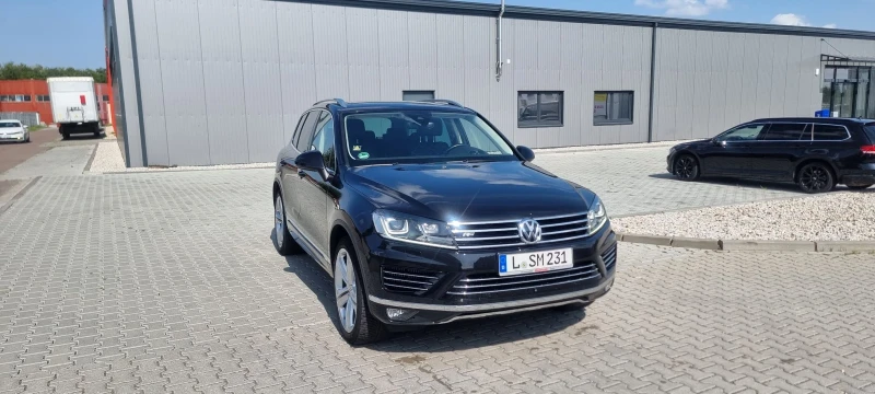 VW Touareg Executive Edition, снимка 8 - Автомобили и джипове - 52898359