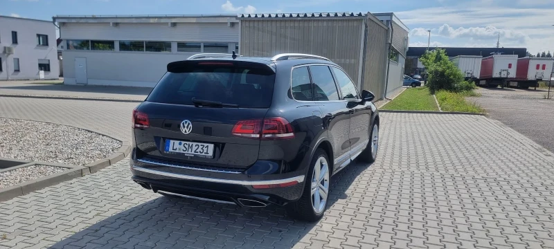 VW Touareg Executive Edition, снимка 6 - Автомобили и джипове - 52898359