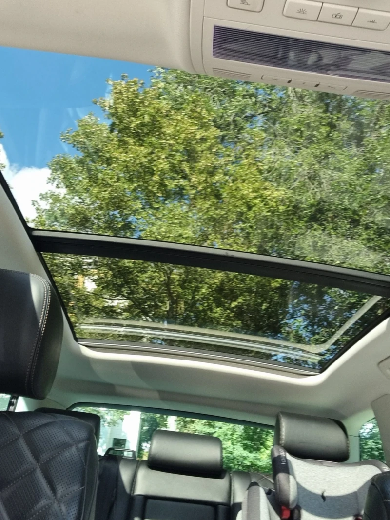 VW Touareg Executive Edition, снимка 13 - Автомобили и джипове - 52898359