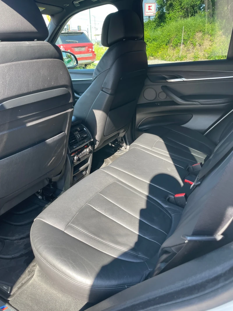BMW X5 7- местен. M-PACK. СМЕНЕНИ ВЕРИГИ. FULL, снимка 13 - Автомобили и джипове - 52862357