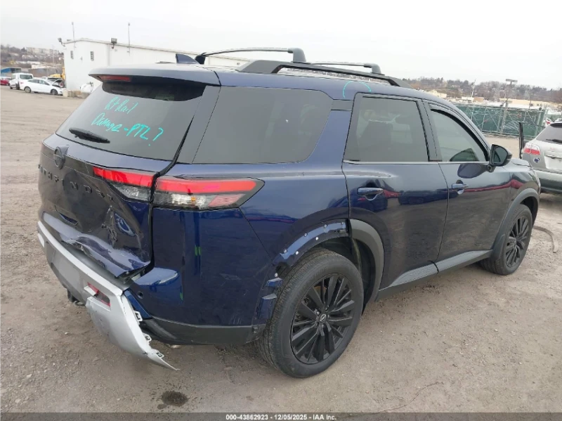 Nissan Pathfinder PLATINUM* 4WD* ОБДУХВАНЕ* ПОДГРЕВ* 360, снимка 5 - Автомобили и джипове - 52881758