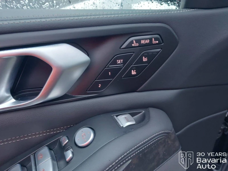 BMW X7 40d xDrive M Sport Paket Steptronic, снимка 14 - Автомобили и джипове - 53123620