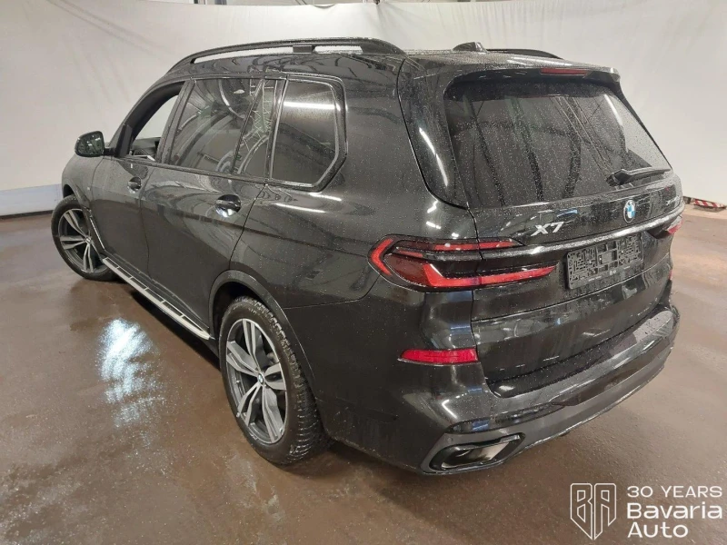 BMW X7 40d xDrive M Sport Paket Steptronic, снимка 2 - Автомобили и джипове - 53123620